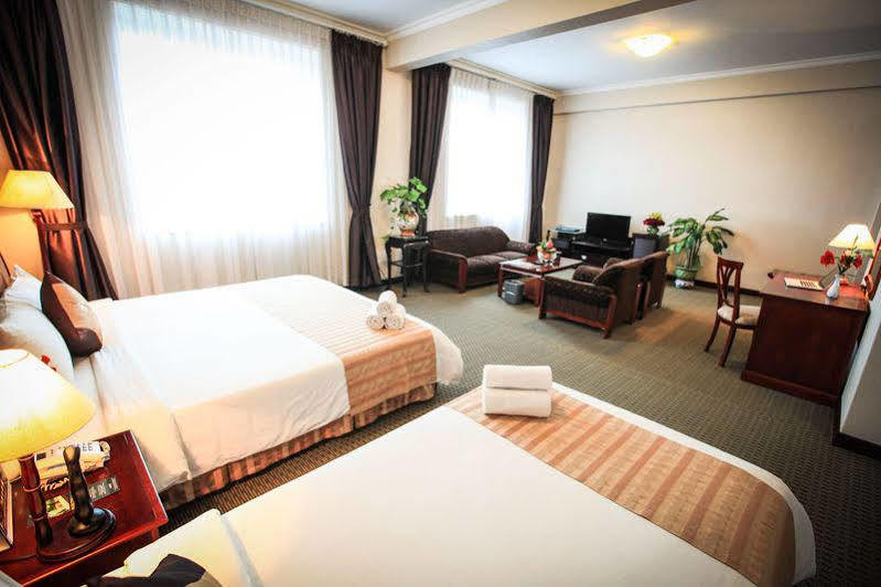 Aloha Halong Hotel Ha Long Eksteriør bilde